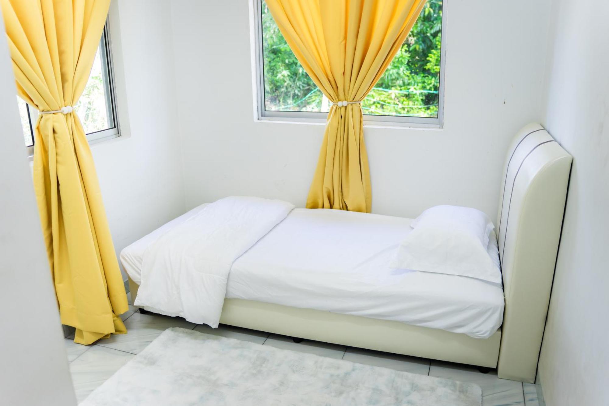 Tok Umi Guesthouse@amj Bakri *