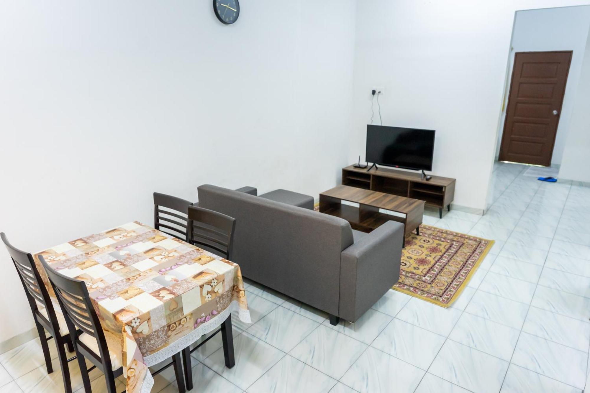 Tok Umi Guesthouse@amj Bakri